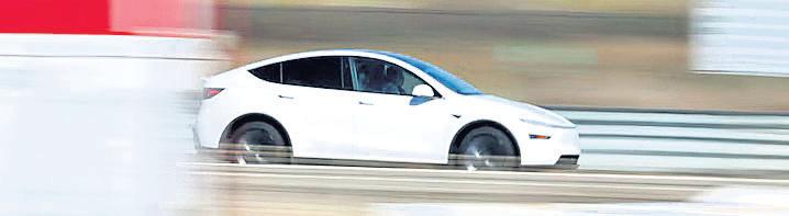 Robotaxi testing sends Tesla stocks on fast lane