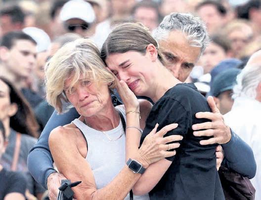 Gunmen inspired by Islamic State: Police