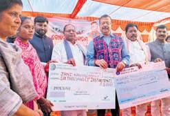 Andhra should remain aunt, not try to be mother: Pujari