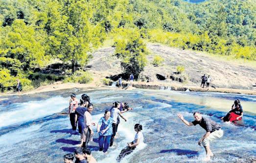 Tourists disappointed over lack of facilities at Puniisil waterfall