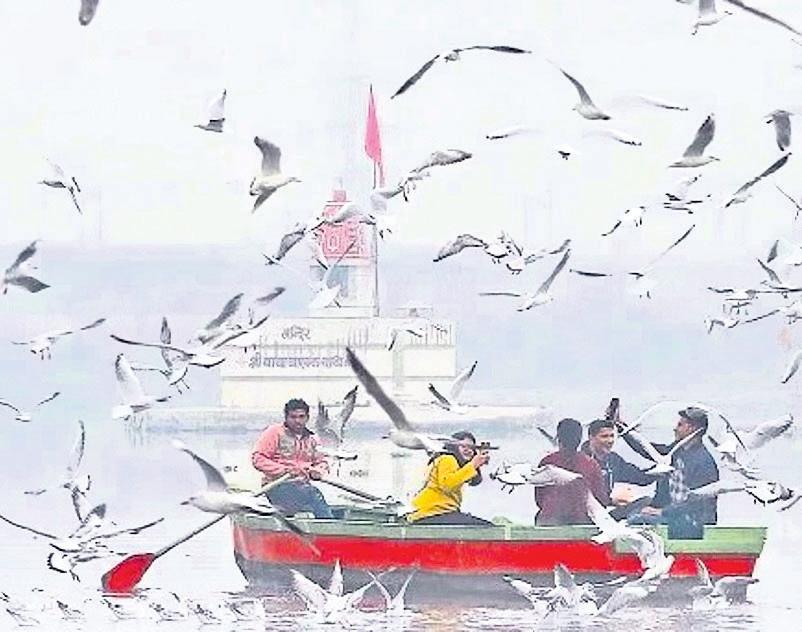 Delhi breathes easier after 13 days