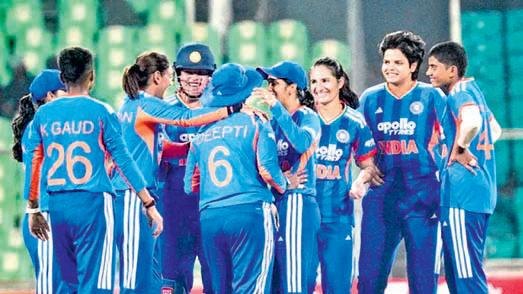 Dominant eves eye fourth successive win over SL