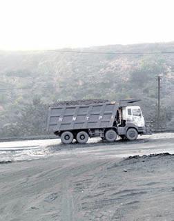 Illegal coal overloading alleged at MCL’s Samaleswari Project