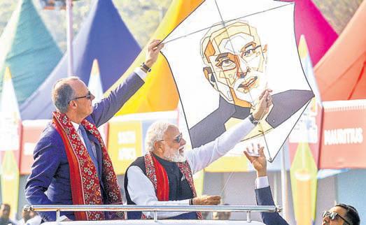 Modi, Merz engage in 'kite diplomacy'