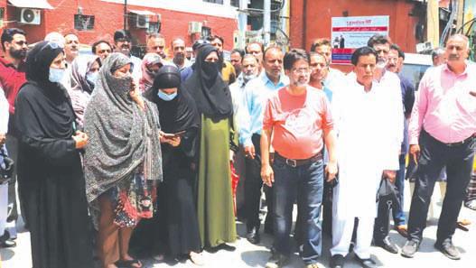 Parents of Kashmiri students in Iran appeal to Centre