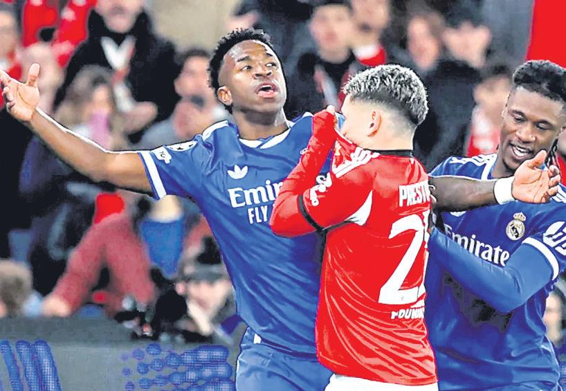 Vinicius scores screamer, faces racism