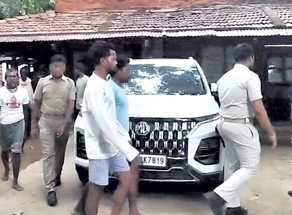 21 held for mob attack on 2 NGO workers
