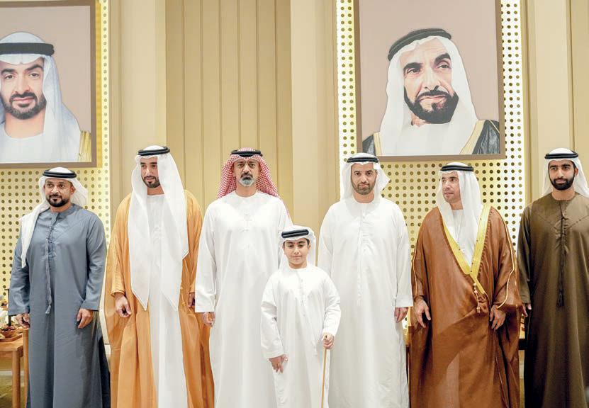 عمار النعيمي ومحمد بن سعود يحضران أفراح الريسي في أبوظبي