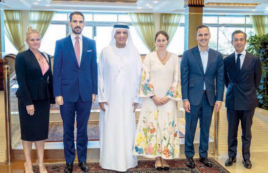 سعود بن صقر يستقبل الأمير فيليبوس والأميرة نينا