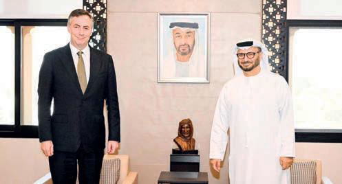 أنور قرقاش يبحث علاقات الصداقة والتعاون مع وفد برلماني أوروبي