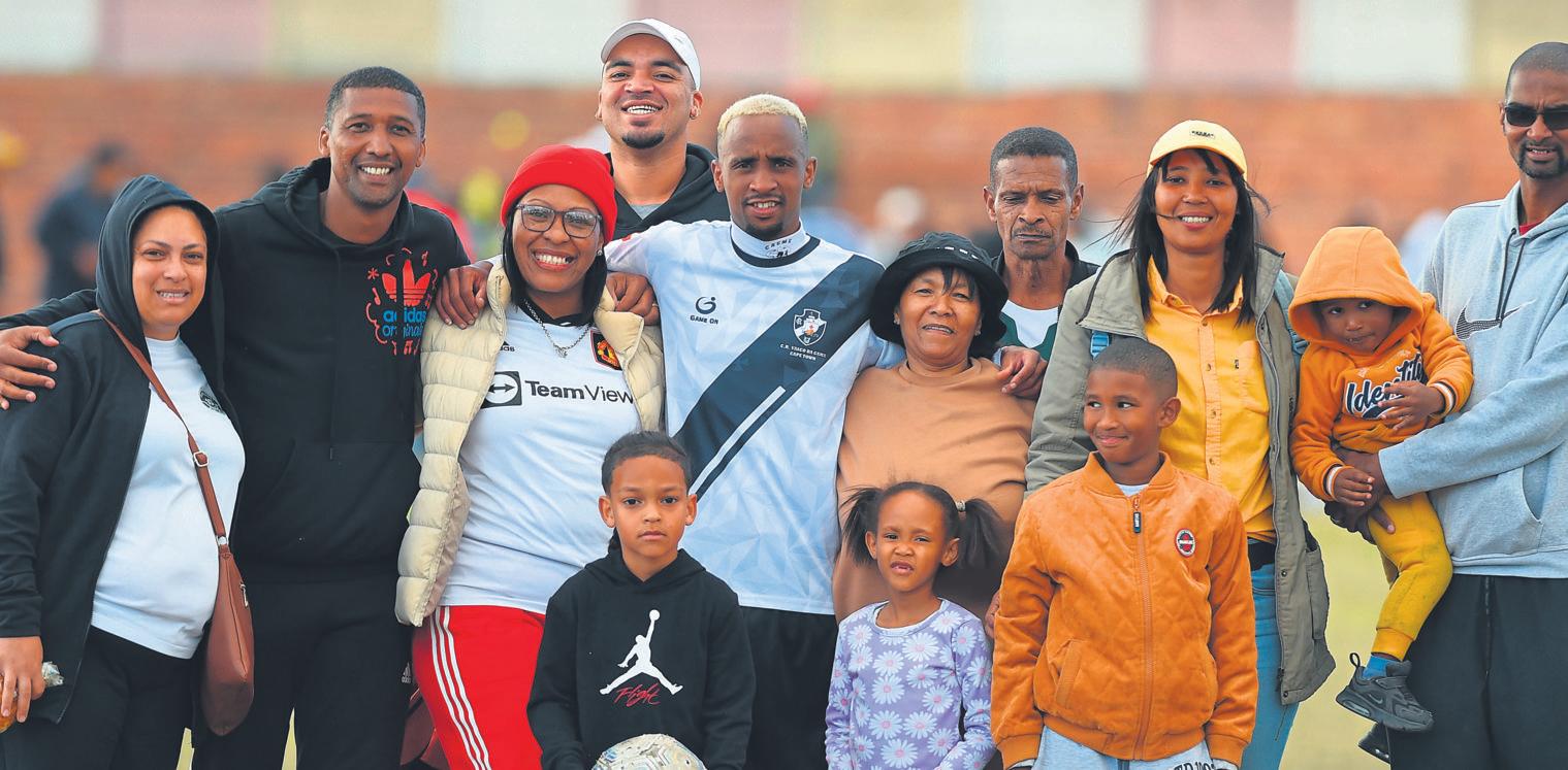 Van Hopland tot binne innie Athlone Stadium vir Diedericks