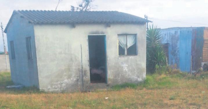 COUPLE SE KERSFEES-DROME VOL KRAKE