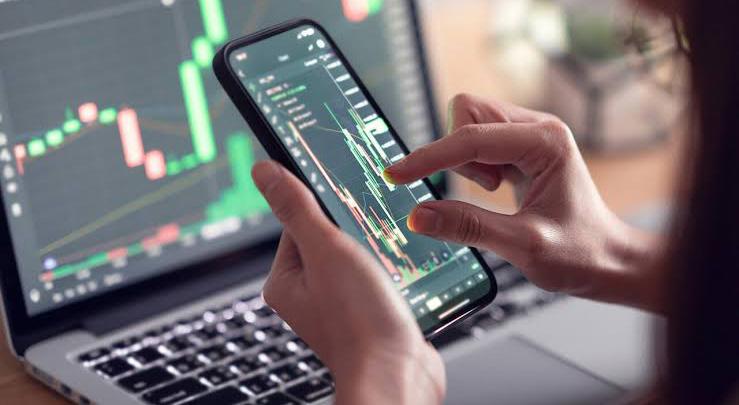 Digital Investing: Smart, Secure, and Diversified