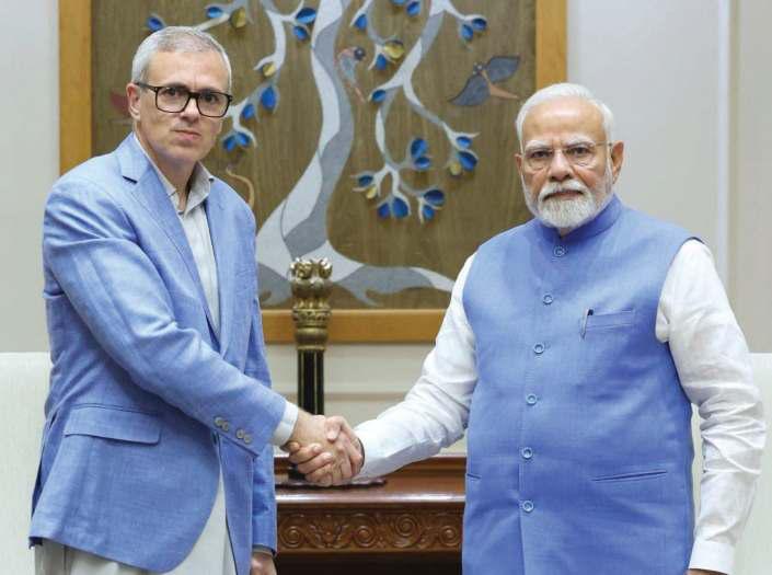 Omar Abdullah Meets PM, Discusses J&K Situation