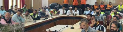 DDMA Pulwama Conducts CBP On Disaster Preparedness