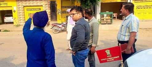 DC Rajouri Assesses Damages In Shelling Affected Gonni Village