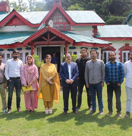 DJMC IUST Holds Community Outreach Program At GDC Anantnag