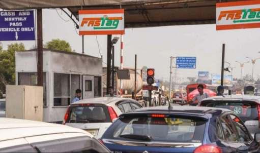 Rs 3K FASTag Annual Pass For Private Cars From Aug 15: Gadkari
