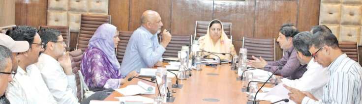 Sakeena Itoo Reviews Progress On Health Projects