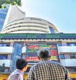 Stock Markets Close Lower On Selling In It Stocks, Fresh Foreign Fund Outflows