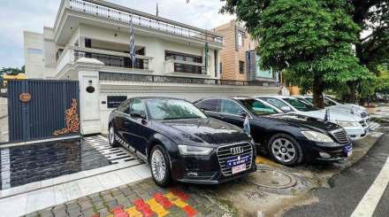 Man Opens Fake Embassy, Creates 4 Fictitious Nations