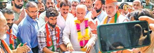 Ashok Koul Chairs Organizational Meeting In Pulwama