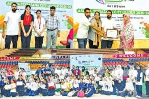 Asmita Khelo India Yogasana City League Concludes In Srinagar