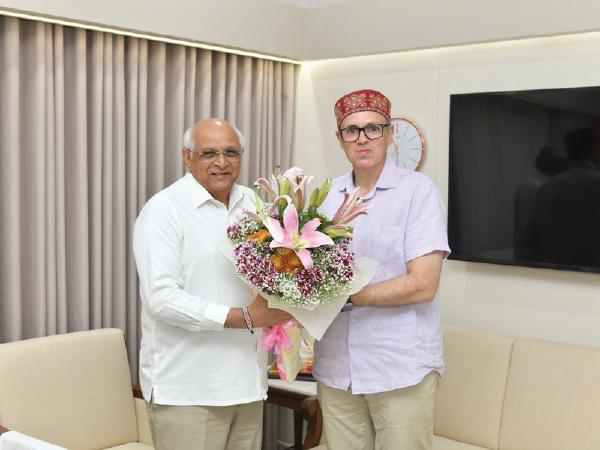 CM In Gujarat To Woo Tourists Back