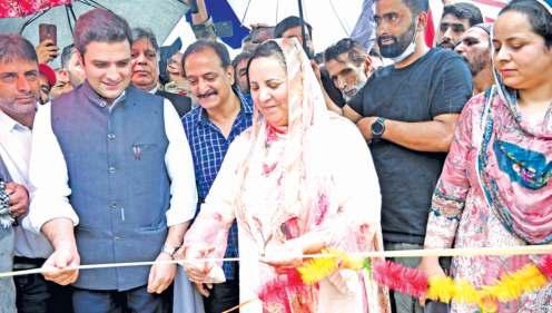 Sakeena Lays Foundation Stone For 10 MVA Receiving Station