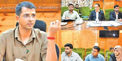 DM Shopian Chairs Review Meeting On Prosecution Of Criminal Cases