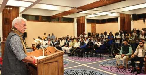 Greatest Art Of Living Includes Welfare Of Others: LG