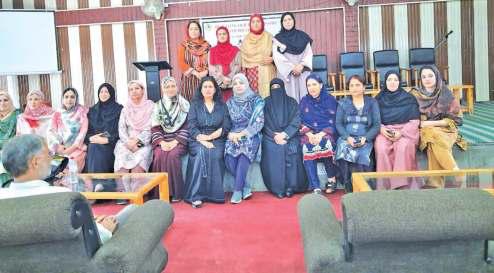 ACT Brings Social Media Literacy To Srinagar’s Classrooms