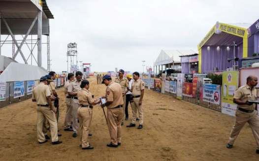 Noida Astrologer Held for Hoax Mumbai Blast Threat to Frame Rival