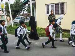 Schools Reopen In Kashmir As Weather Eases