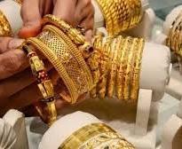 Gold Retreats From Peak Level To Trade Rs 1,300 Lower At Rs 1.13 Lakh/10 G