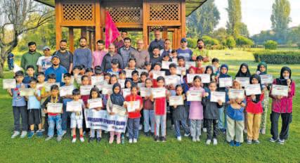 Weekend Fitness Drive: Hussaini Sports Club Organises Road Race