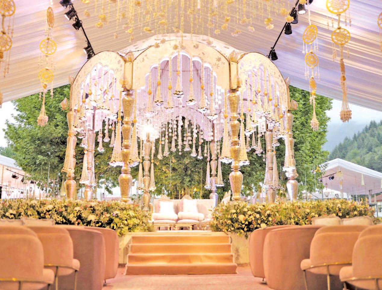 The Great Kashmiri Wedding Race