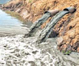 Untreated Industrial Waste Flowing Into Srinagar Flood Channel: Govt Admits