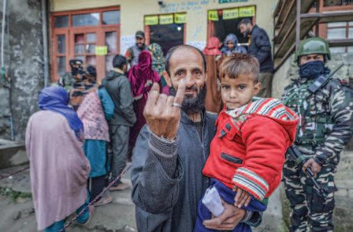 Budgam Records 50% Turnout, Nagrota 74%
