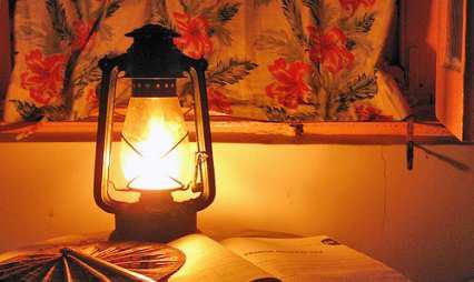Unscheduled Power Cuts Add to Woes of Tral Residents
