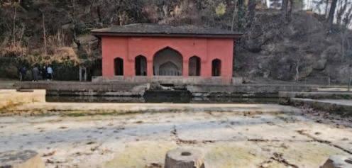 Rain Deficit: Springs Dry Up Across Kashmir