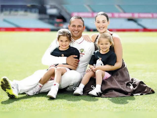 Pak-born Australian Khawaja to Quit Cricket Over Racial Stereotypes