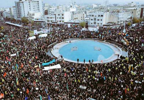 Show of Strength as Pro-Govt Rallies Fill Iran Streets