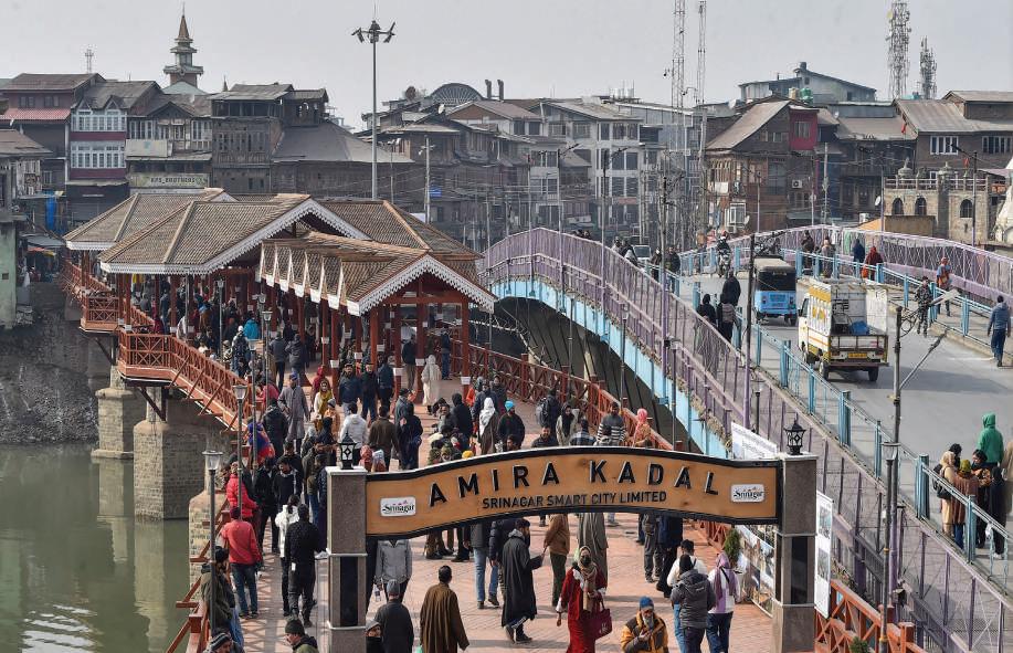 KCCI Welcomes Redevelopment of Amira Kadal Foot Bridge