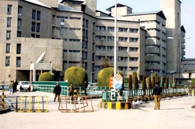 No Compromise on Patient Care, SKIMS Autonomy to Be Restored: Itoo