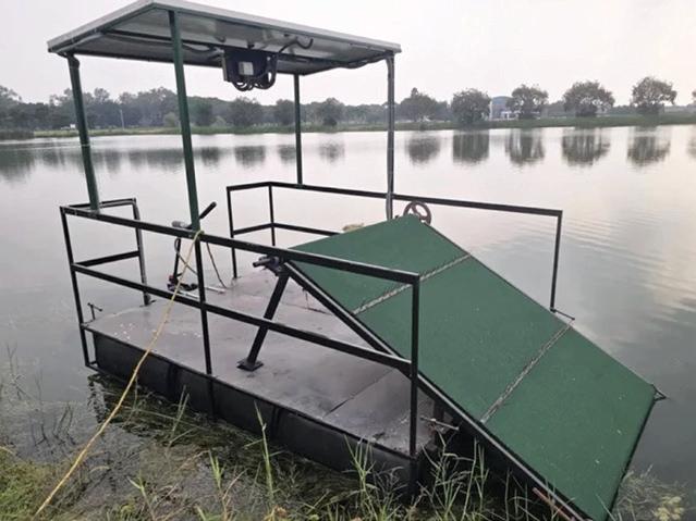 ICRISAT secures industrial design grant for its 'Solar-Powered Water Hyacinth Harvester'