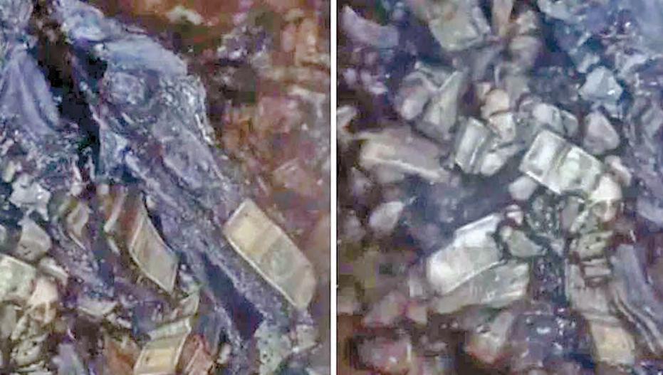 ఆ నోట్ల గుట్టలు ఎవరివి?