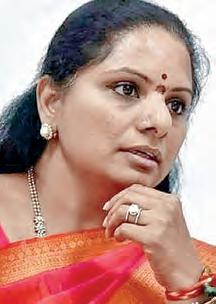 ఎంపి దామోదర్ రావు కవితతో భేటీ