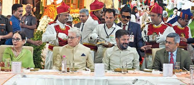 రాజభవన్లో 'ఎట్ హోమ్'