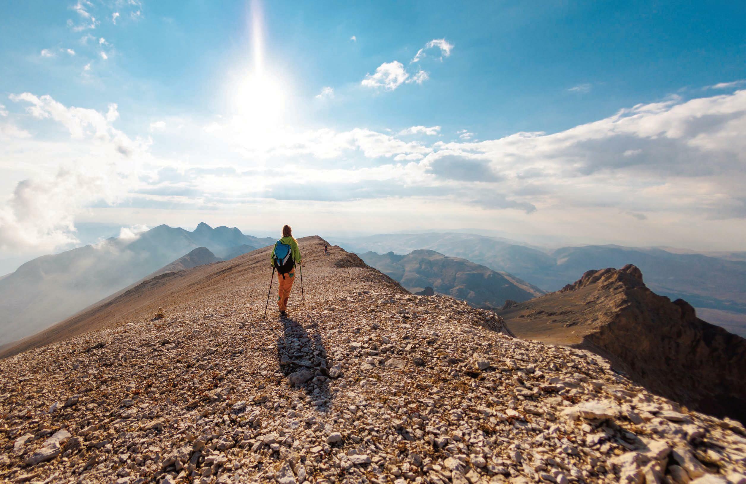SPRING'S Best Trails FROM COAST TO COAST